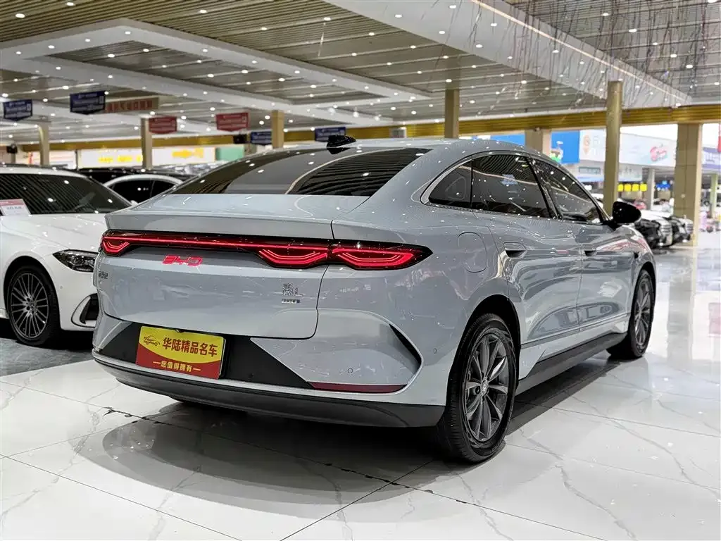 BYD Qin L — фото 3