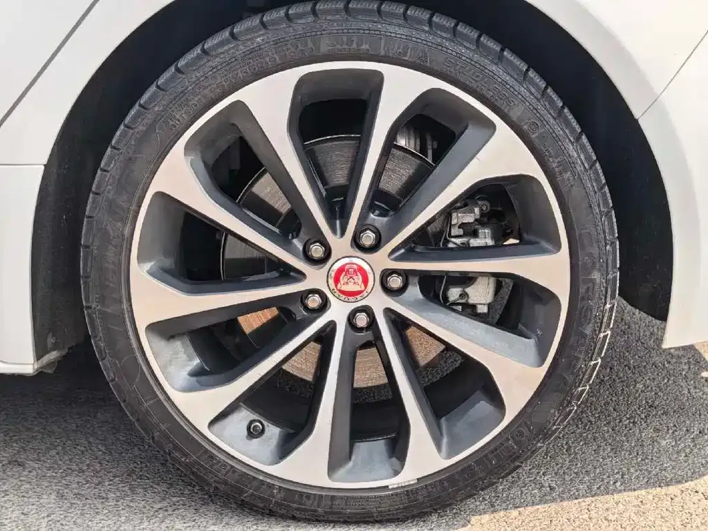 Jaguar XEL 2021 из CN, фото 10