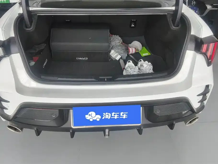 Lynk & Co 03 2023 из CN, фото 8