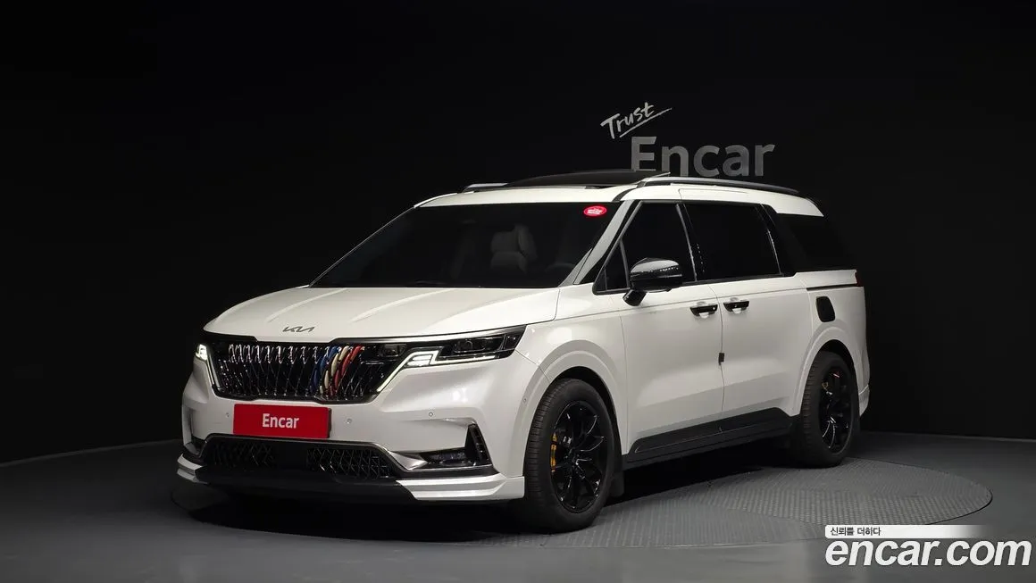 Kia Carnival 2023 из KR, фото 1