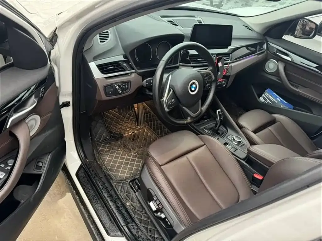 BMW X1 2021 из CN, фото 5