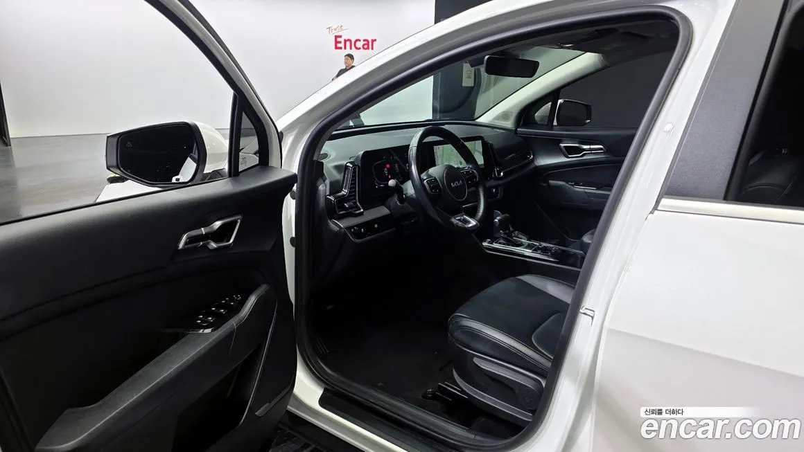 Kia Sportage — фото 10
