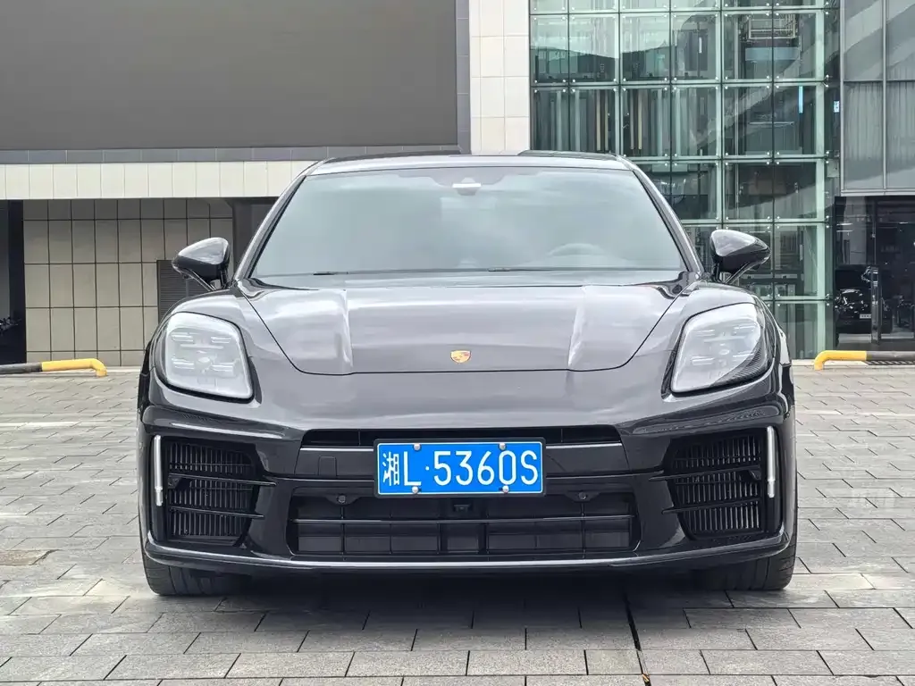 Porsche Panamera — фото 10
