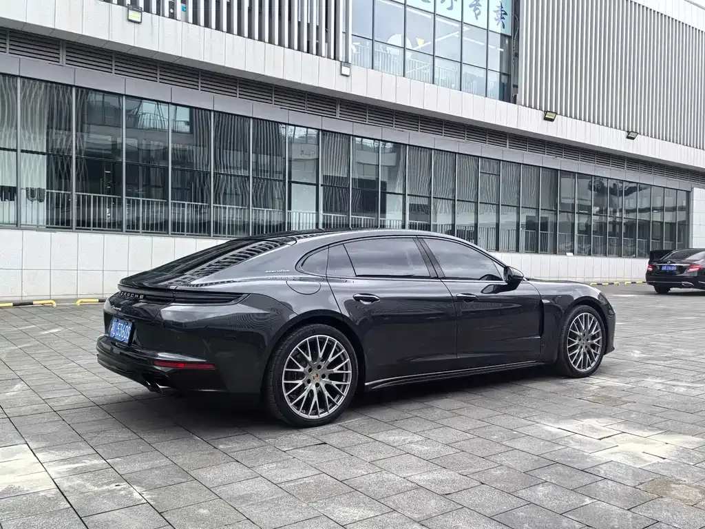 Porsche Panamera — фото 6