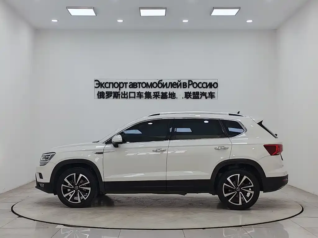 Volkswagen Tharu — фото 10