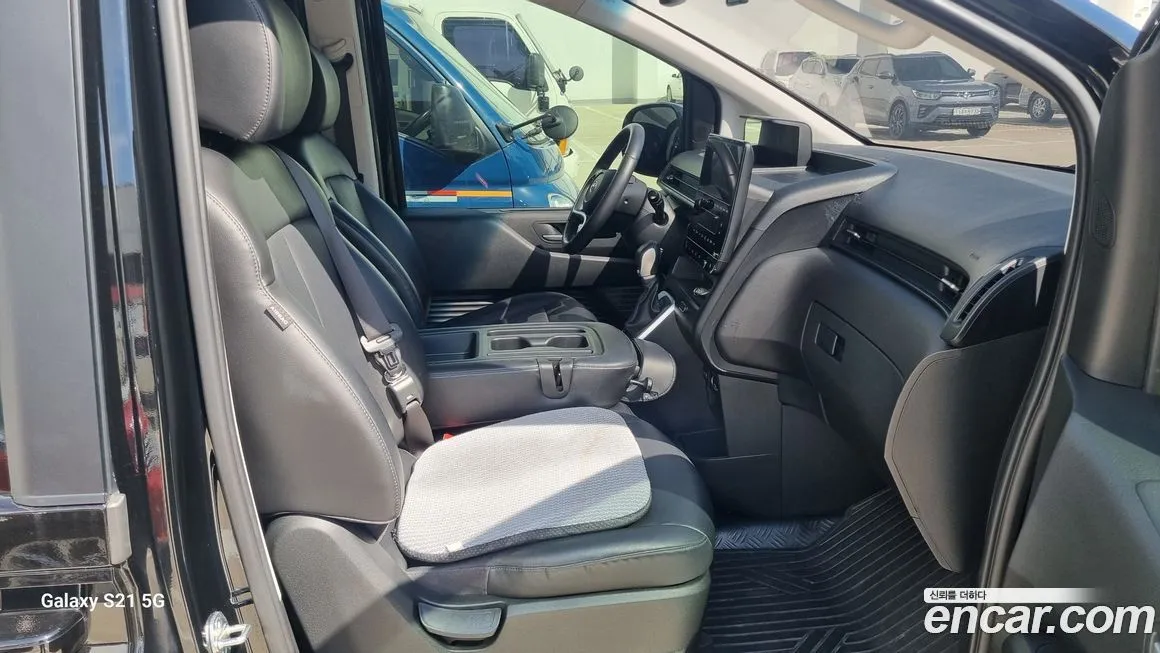 Hyundai Staria 2023 из KR, фото 7