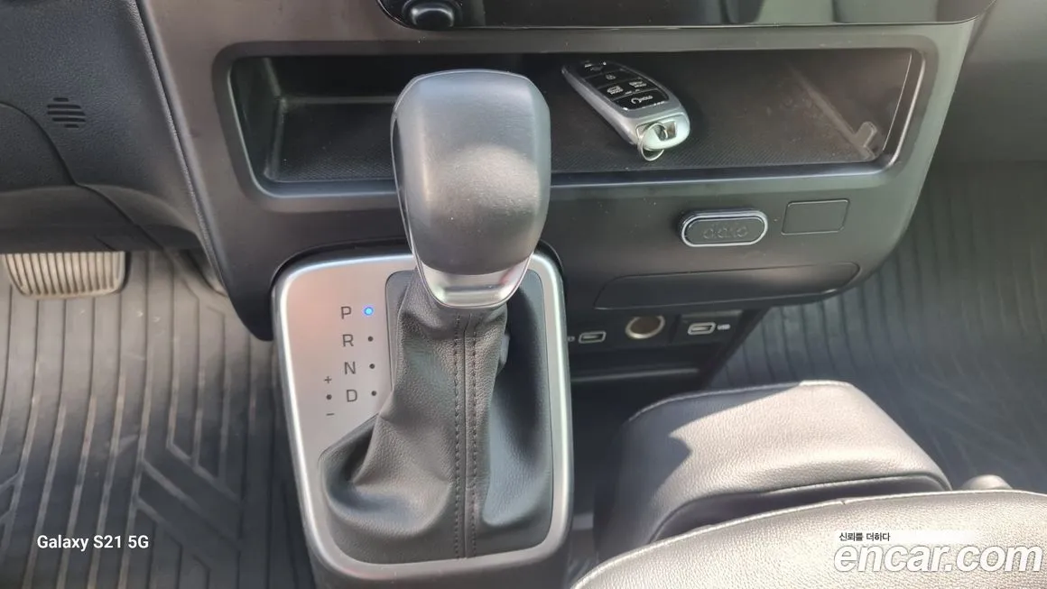 Hyundai Staria 2023 из KR, фото 8