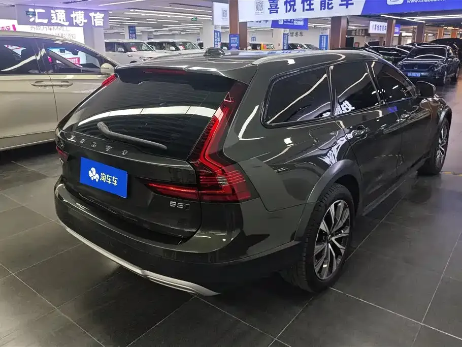 Volvo V90 — фото 10