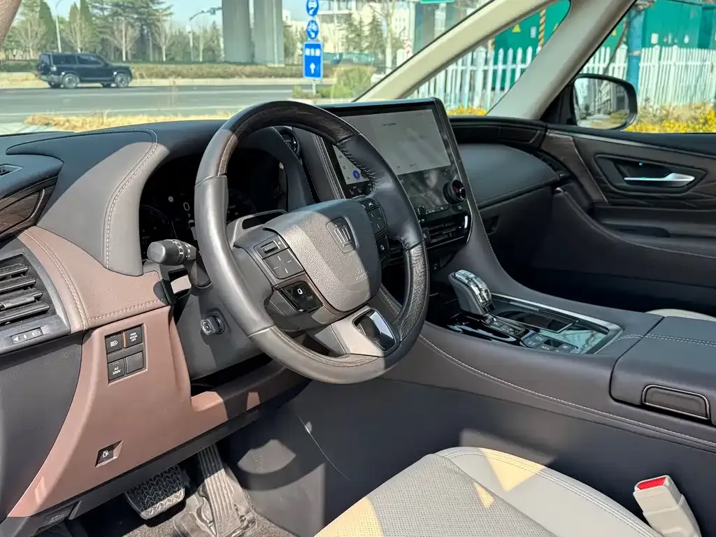 Toyota Vellfire 2024 из CN, фото 5