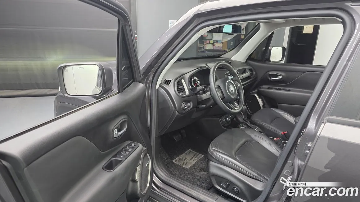 Jeep Renegade 2021 из KR, фото 5