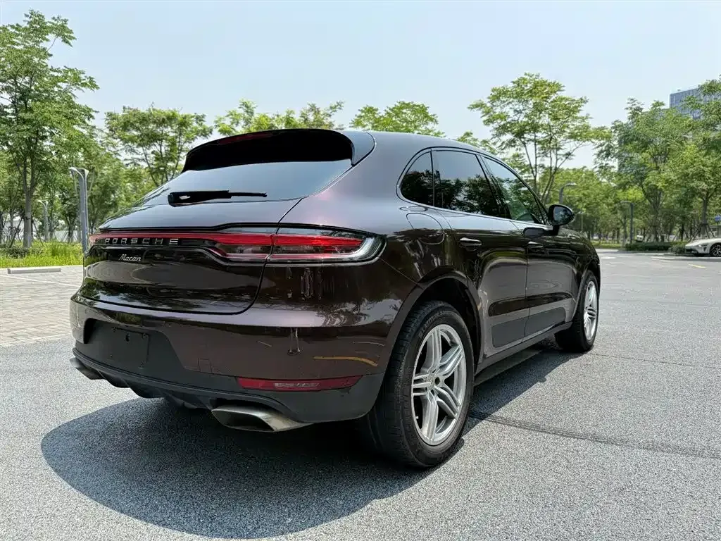Porsche Macan — фото 6