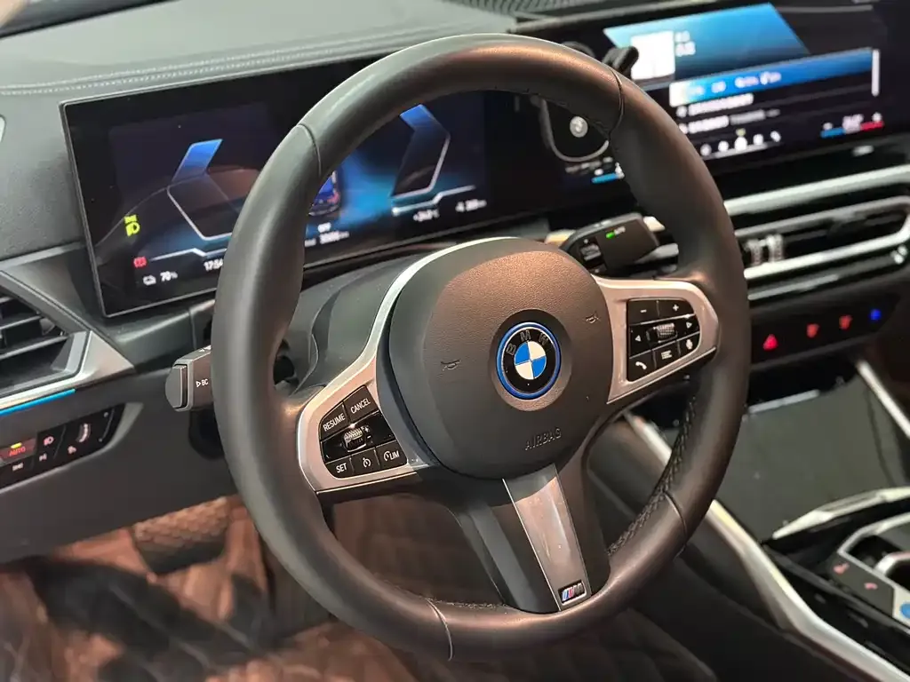 BMW i3 — фото 5
