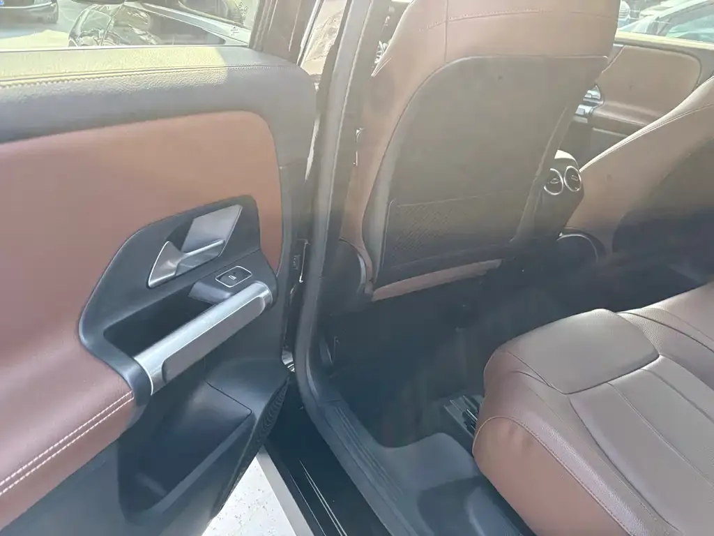 Mercedes-Benz GLB 2021 из CN, фото 9