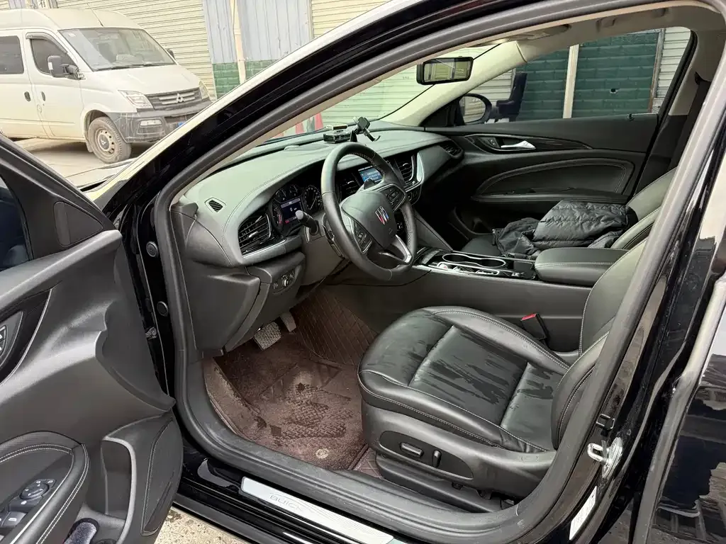 Buick Regal — фото 6