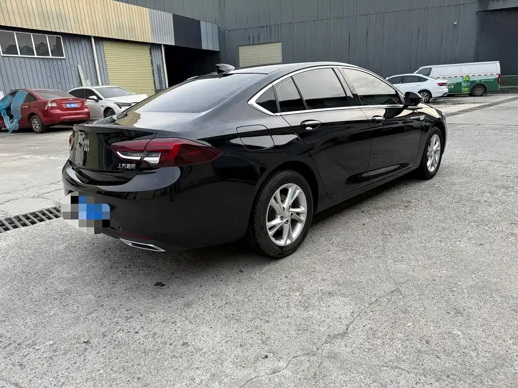 Buick Regal — фото 8
