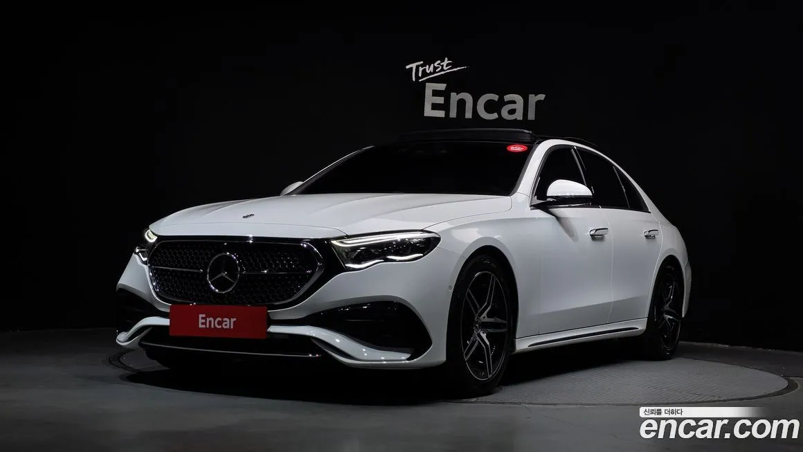 Mercedes-Benz E-Class — фото 1