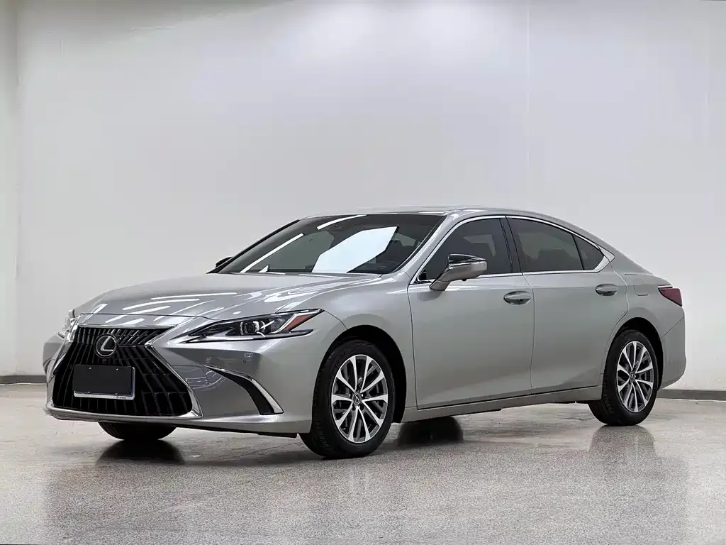 Lexus ES 2024 из CN, фото 1