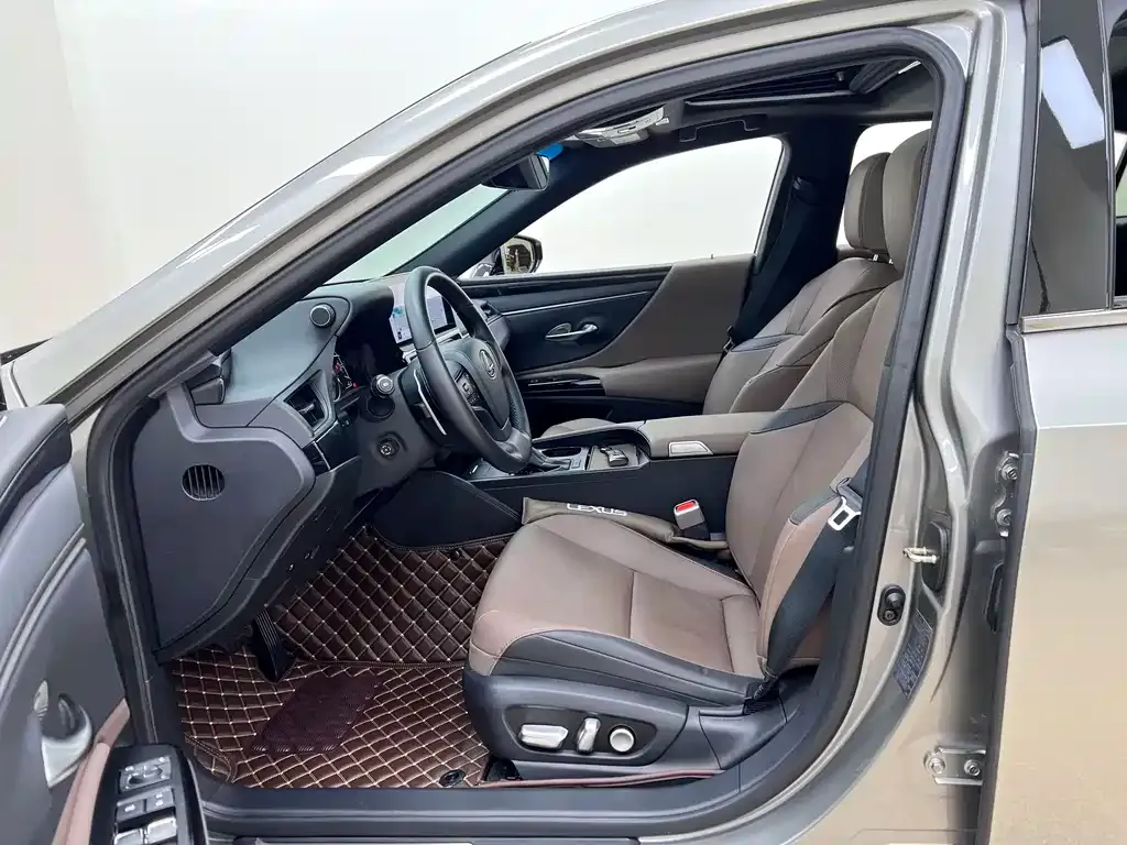 Lexus ES 2024 из CN, фото 7