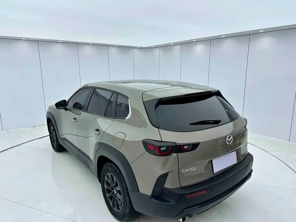 Mazda CX-50 2023 из CN, фото 6