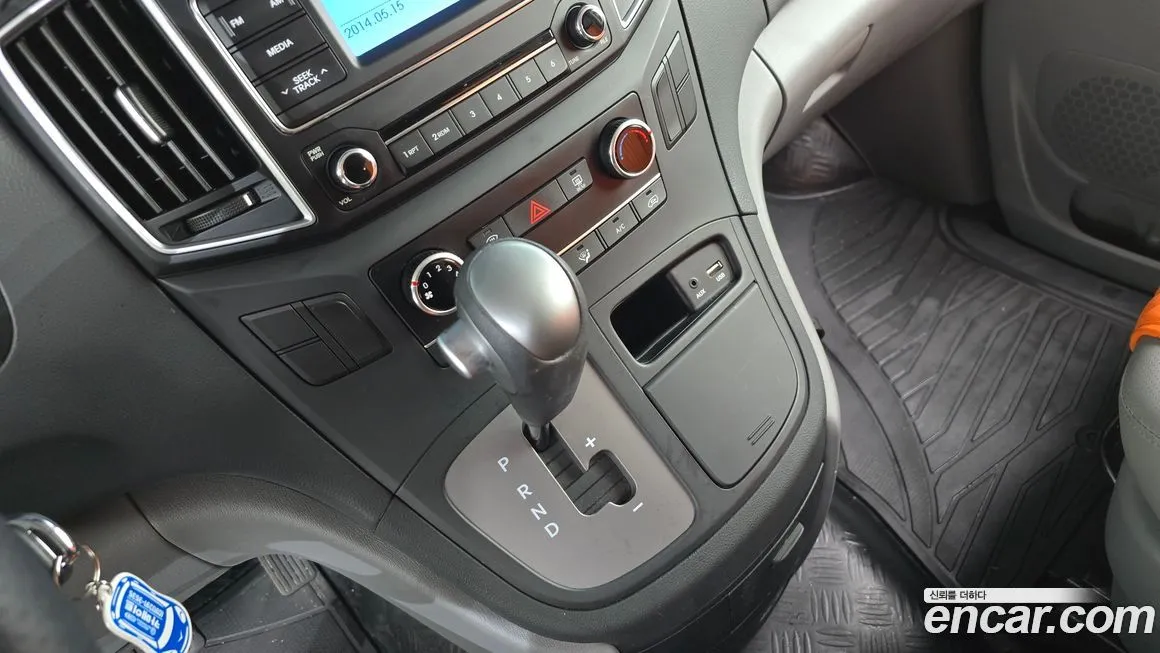 Hyundai Starex — фото 10