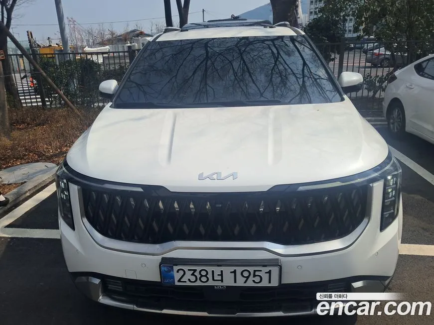 Kia Carnival HEV 7-Seater Nobless