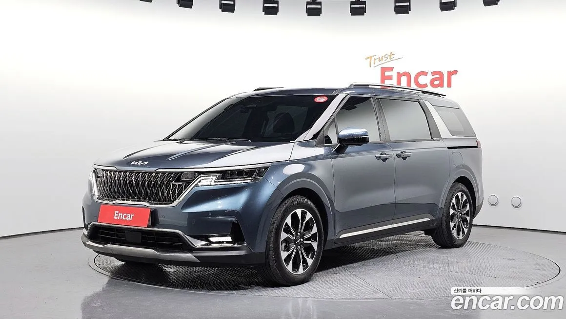 Kia Carnival 2023 из KR, фото 1