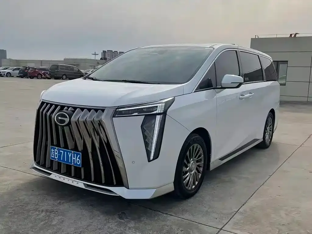 GAC Motor Trumpchi M8 — фото 1