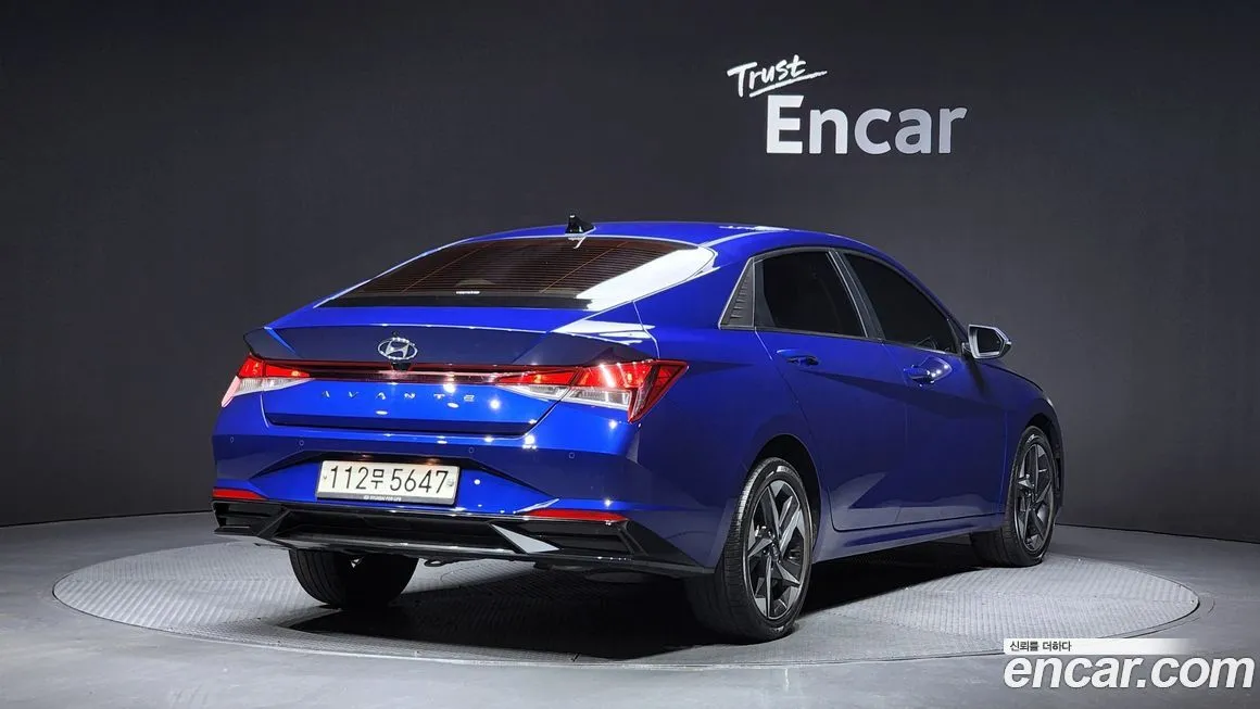 Hyundai AVANTE — фото 2