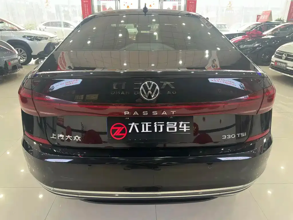 Volkswagen Passat — фото 5