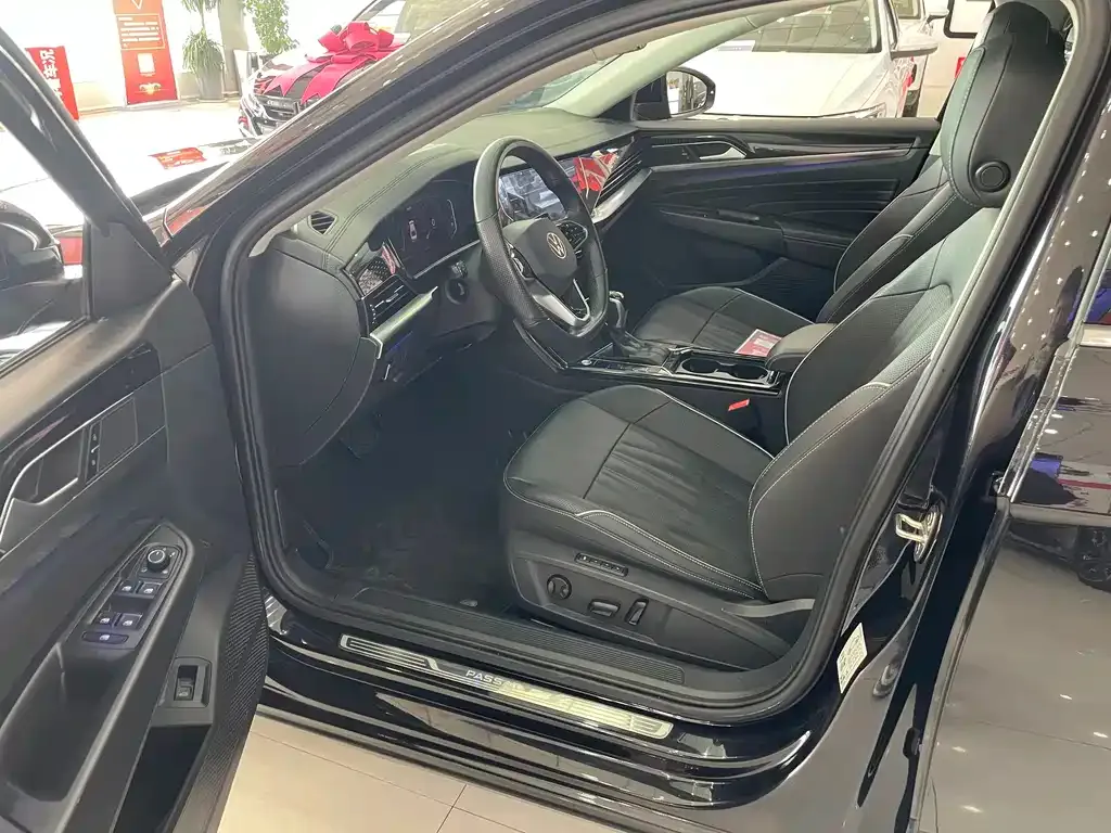 Volkswagen Passat — фото 4