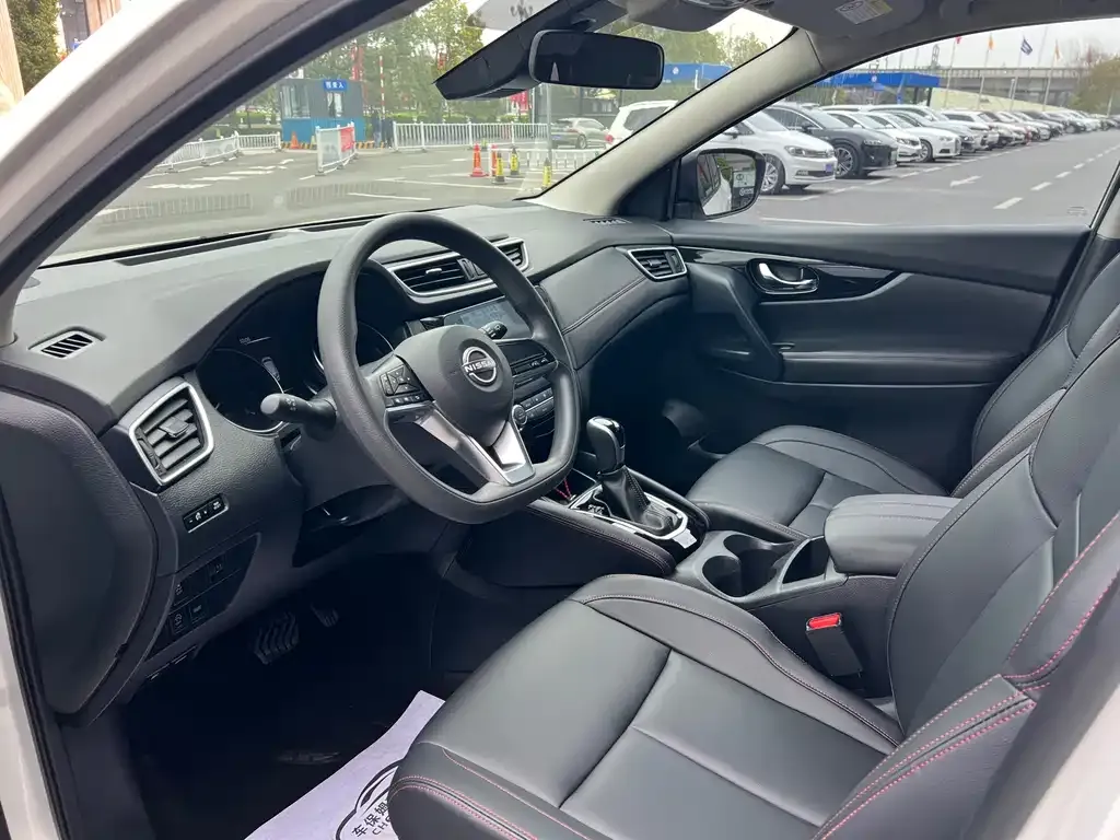 Nissan Qashqai — фото 3