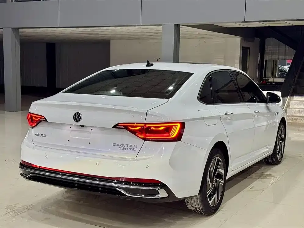 Volkswagen Sagitar 2022 из CN, фото 3