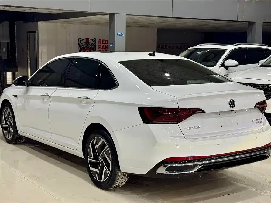 Volkswagen Sagitar 2022 из CN, фото 9