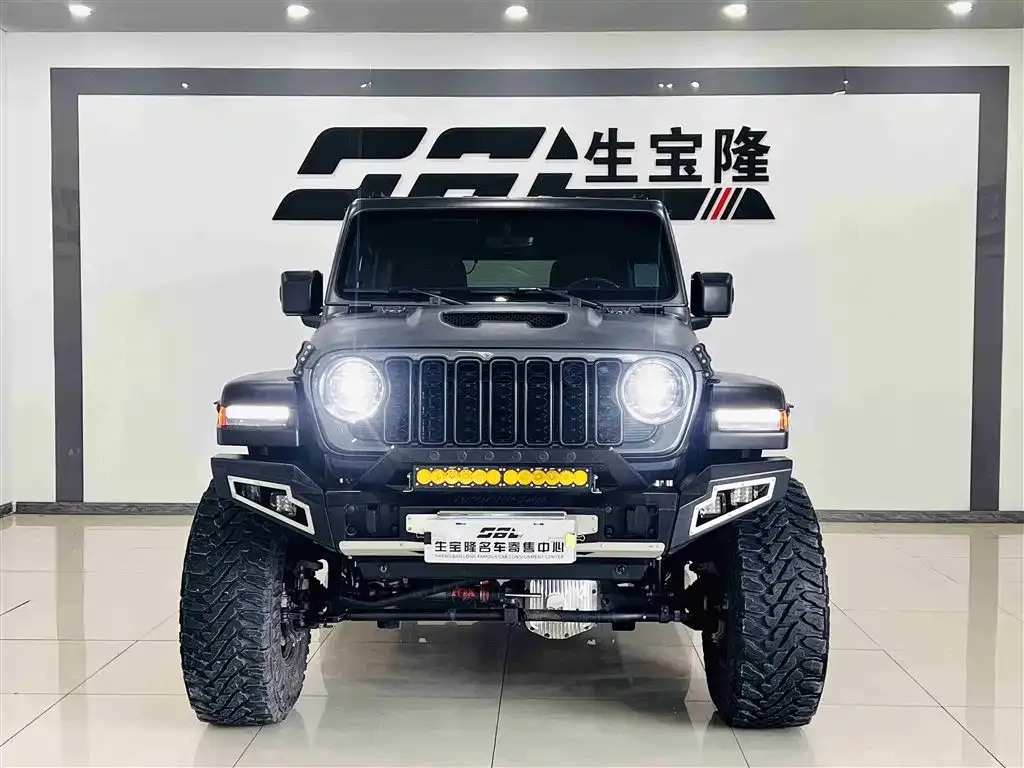Jeep Wrangler — фото 6