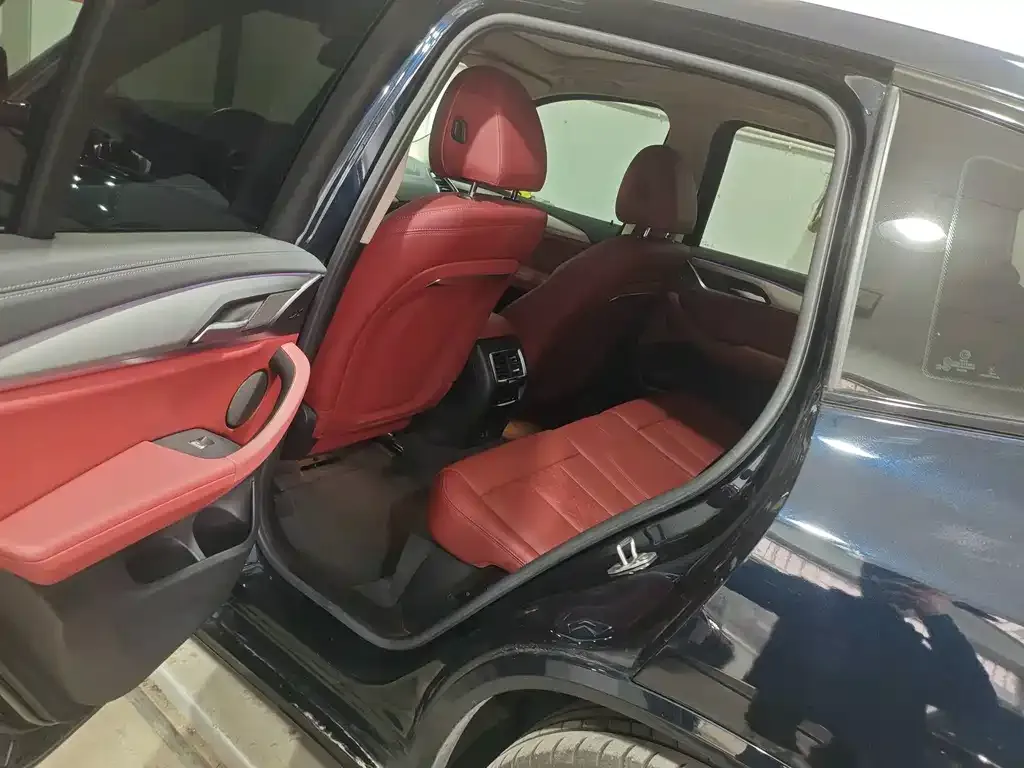 BMW iX3 2023 из CN, фото 5