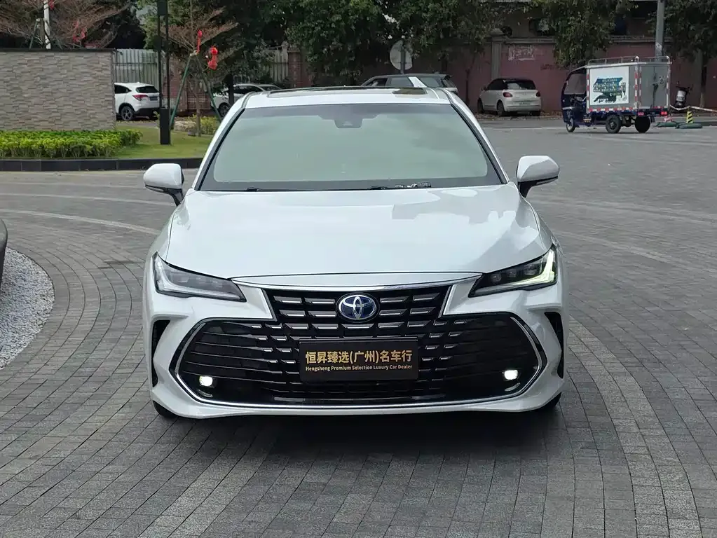 Toyota Avalon 2023 из CN, фото 9