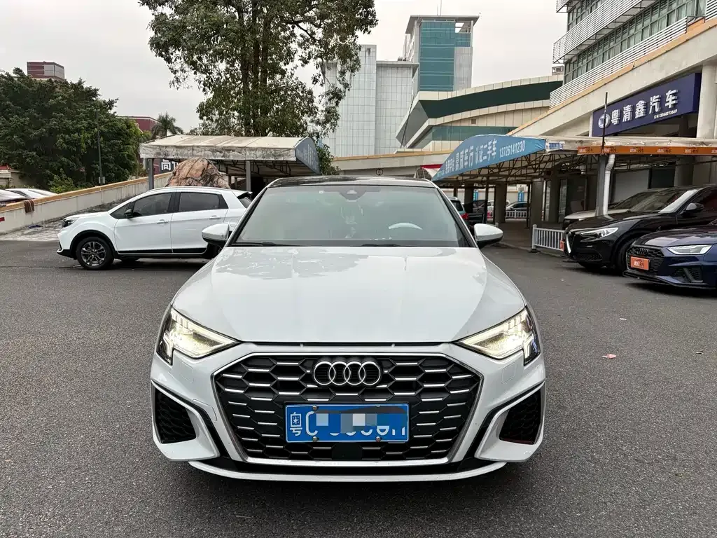 Audi A3 — фото 2