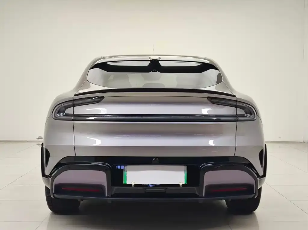 Xiaomi YU7 — фото 3