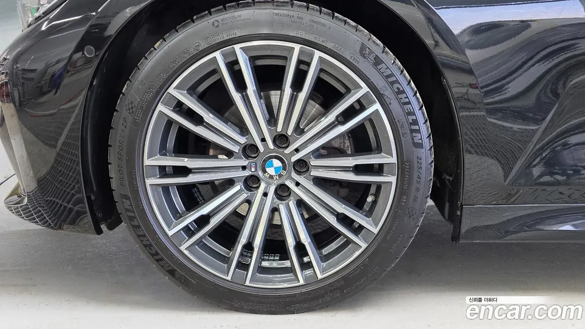 BMW 3-Series 2021 из KR, фото 5
