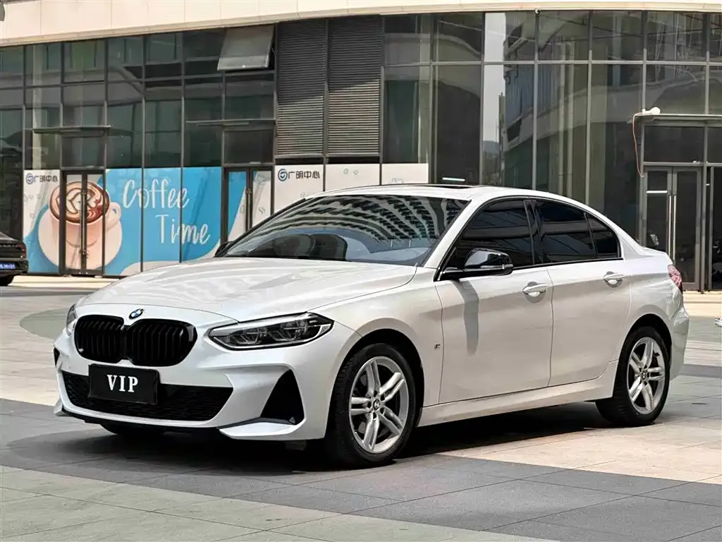 BMW 1 Series — фото 1
