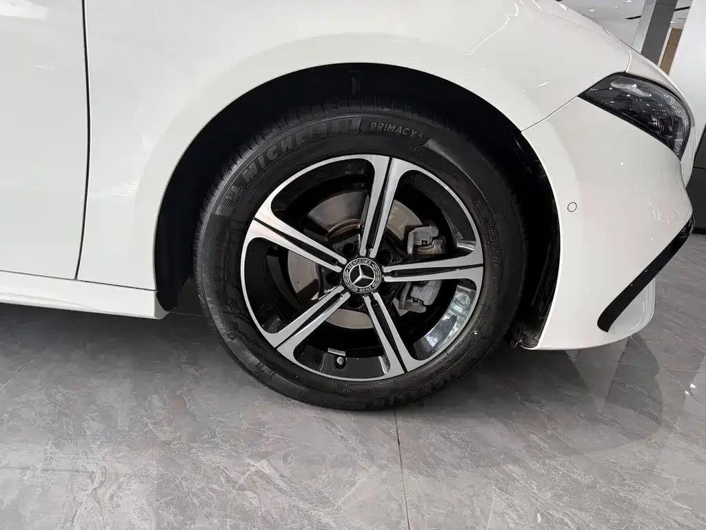 Mercedes-Benz A-Class 2023 из CN, фото 5