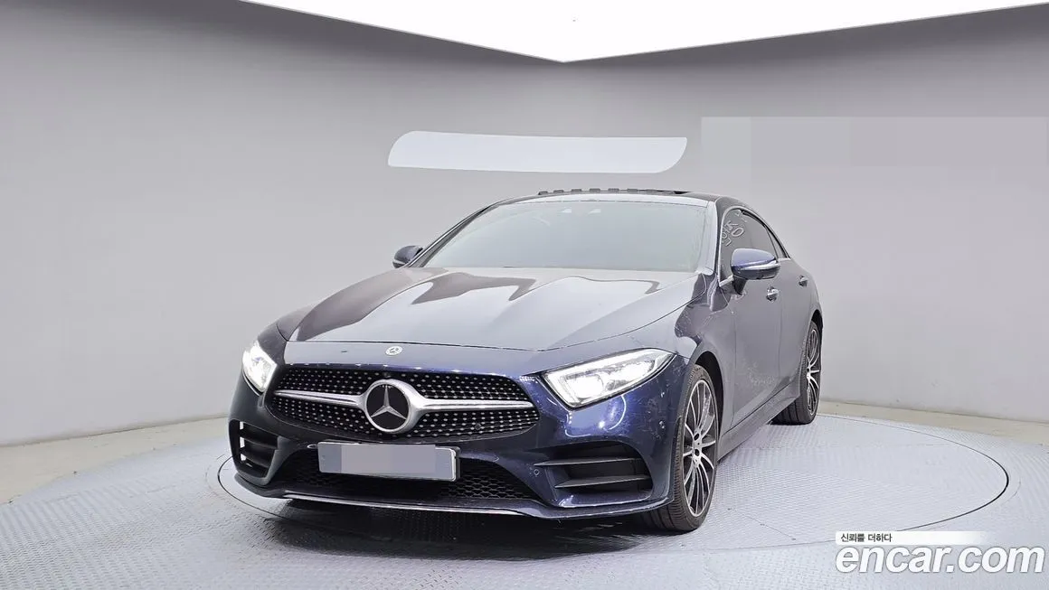 Mercedes-Benz CLS-Class — фото 1