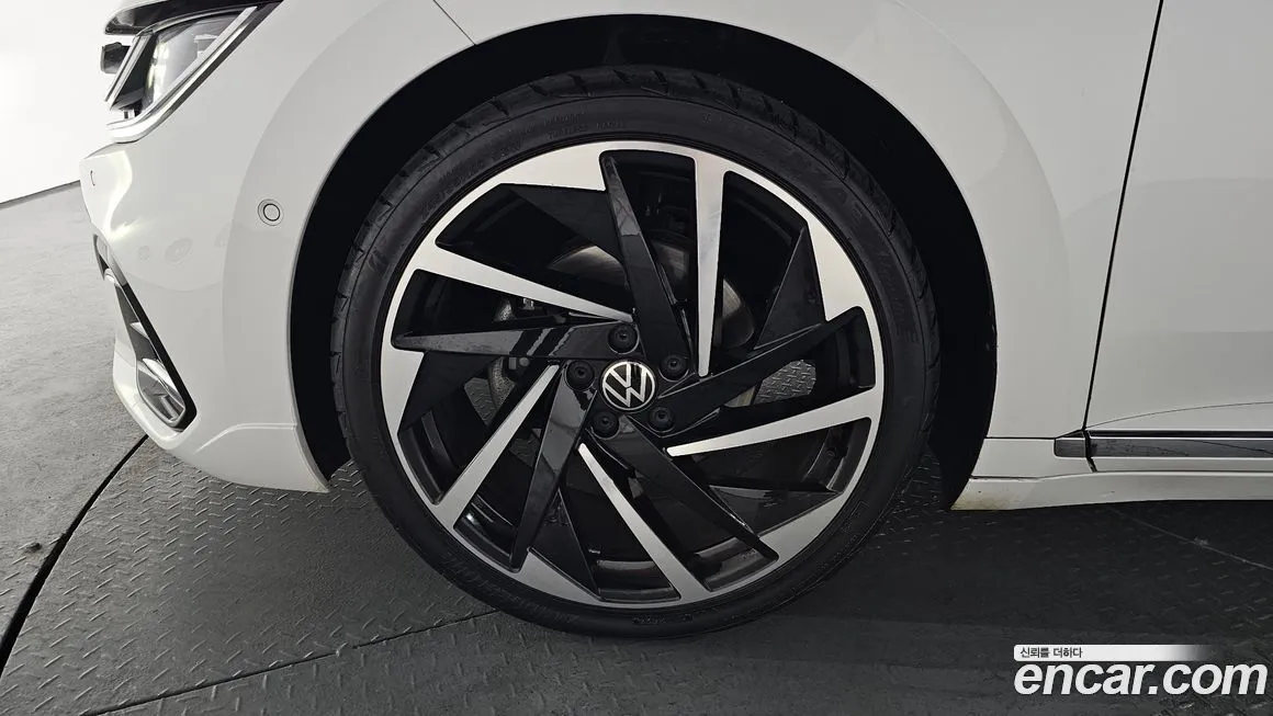 Volkswagen Arteon 2022 из KR, фото 8