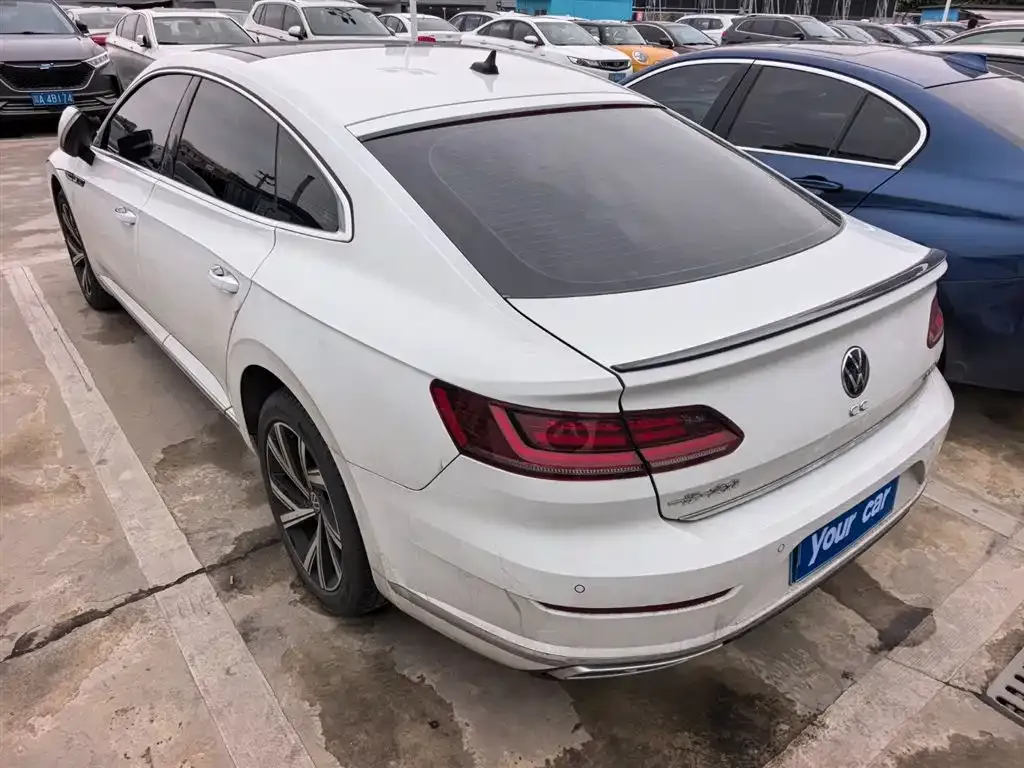 Volkswagen CC 2023 из CN, фото 8