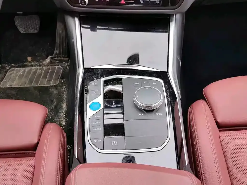 BMW i3 — фото 6
