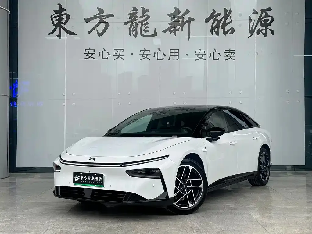 XPeng P7+ — фото 1