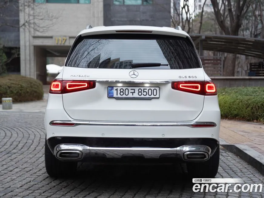 Mercedes-Benz GLS-Class — фото 8