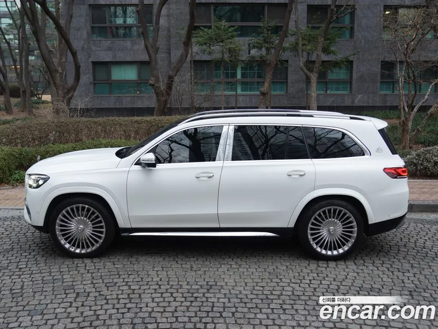 Mercedes-Benz GLS-Class — фото 7