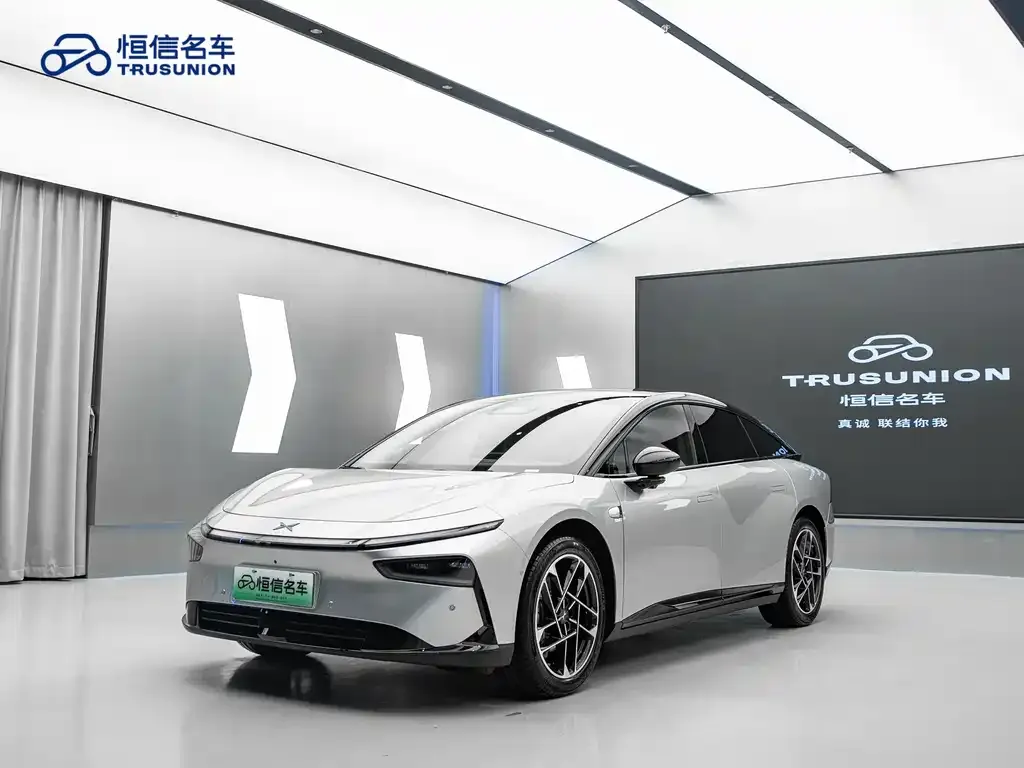 XPeng P7+ — фото 1