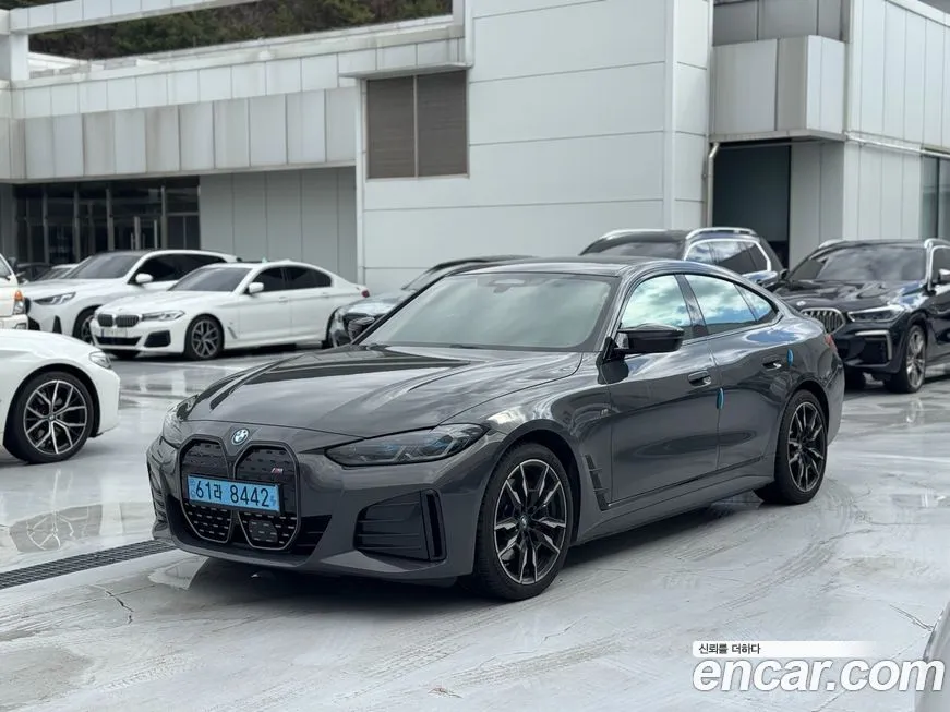 BMW i4 — фото 1